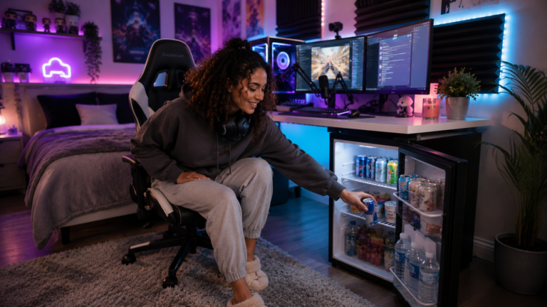 can you keep a mini fridge in a bedroom